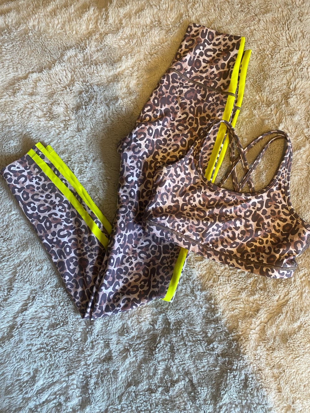 Wear It To Heart Workout Set 💪